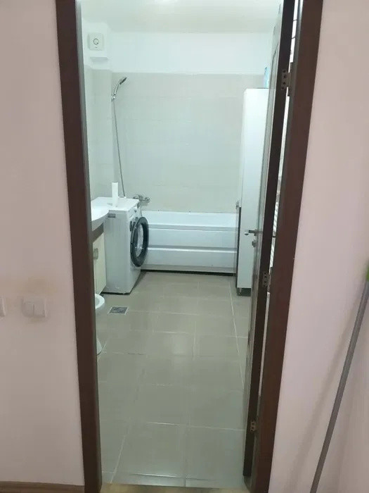 Apartament 2 camere, etaj intermediar, 63mp, zona Razoare