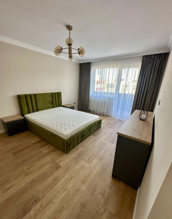 Apartament cu 3 camere, zona Eroilor, bloc nou