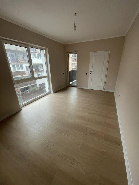 Apartament cu 2 camere, 48 mp, balcon, zona Eroilor