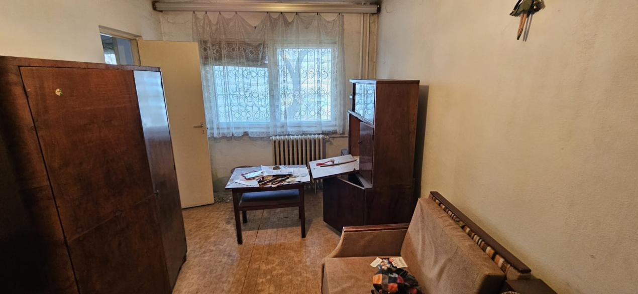 INVESTITIE! Garsoniera 24 mp utili - zona Expo Trans. - Cluj!