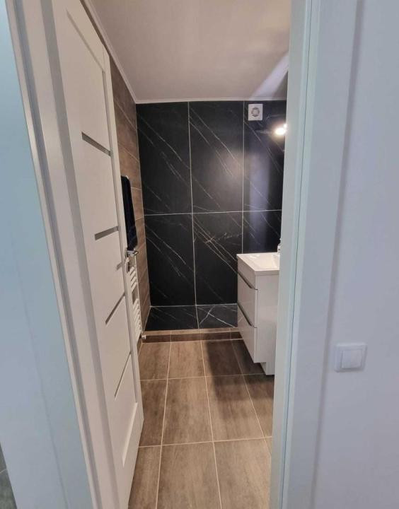 Apartament 2 camere decomandate, RENOVAT, 52 mp, balcon, zona Ion Mester