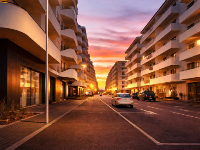 Apartament de 53 mp utili , Eroilor residence ,etaj intermediar 
