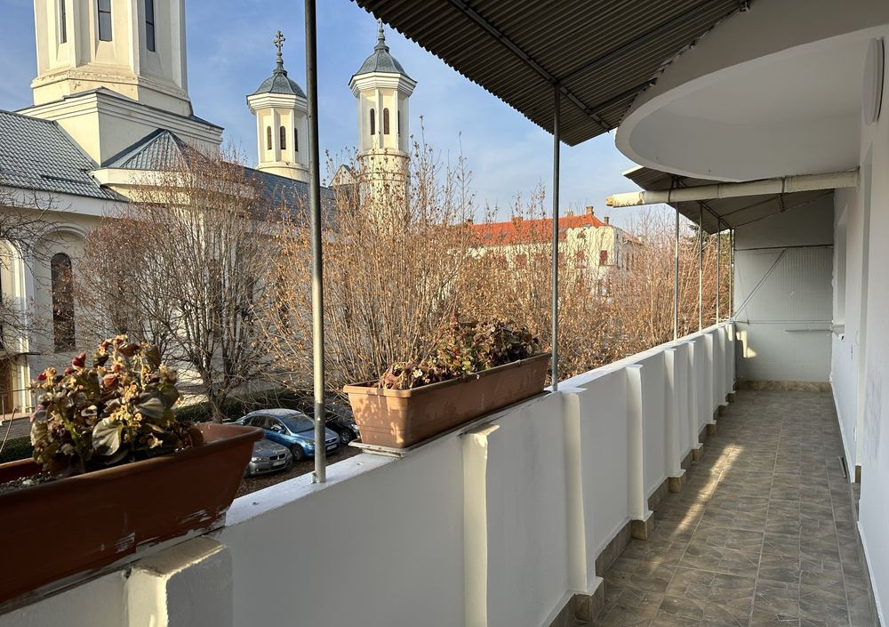 Apartament 2 camere, 63mp, etaj intermediar, terasa 12mp, zona Dorobantilor