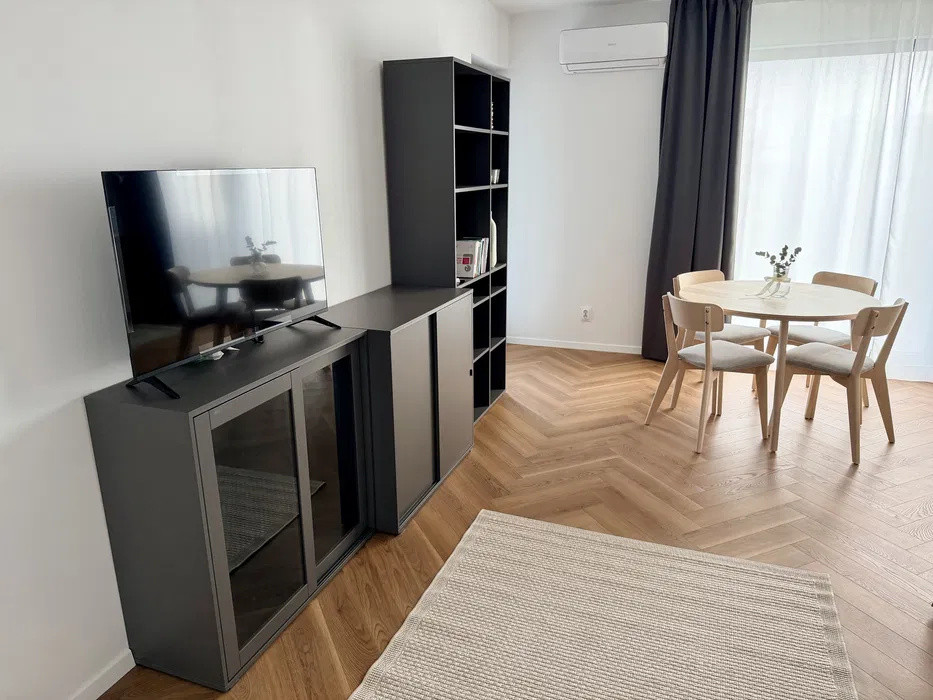 Apartament LUX 2 camere, 45mp, etaj intermediar, parcare subterana, Intre Lacuri