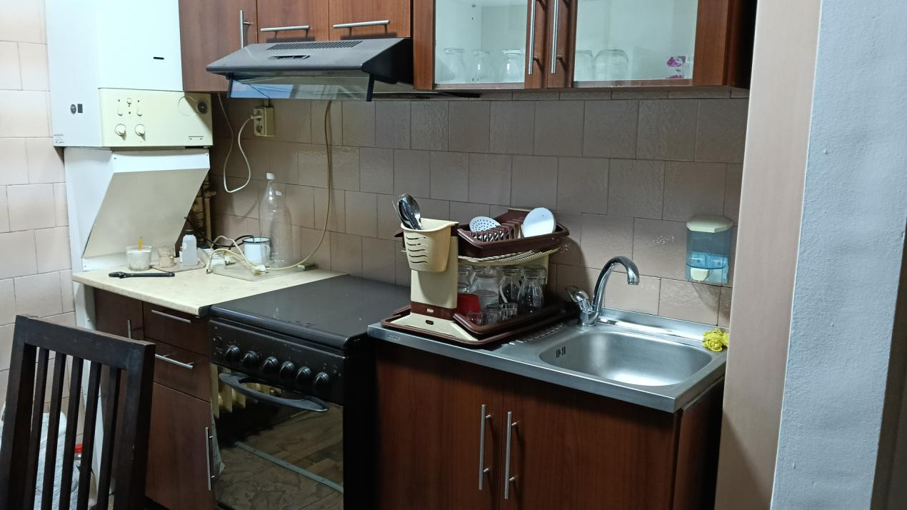 Apartament de vanzare 2 camere decomadate 