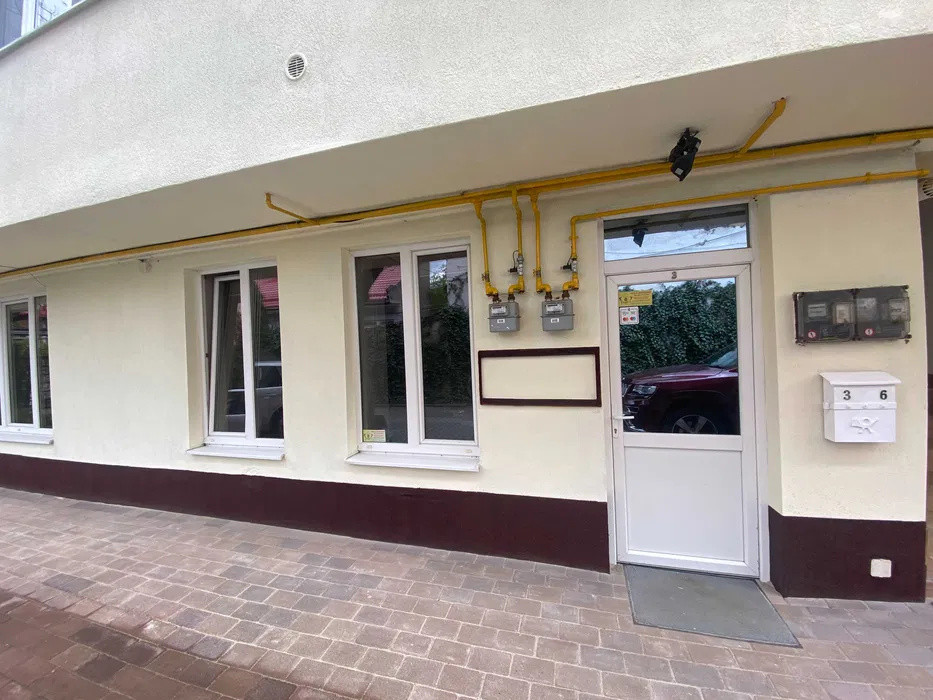 Spatiu de birou, 50 mp utili, recent renovat, parcare, zona P-ta Mihai Viteazul