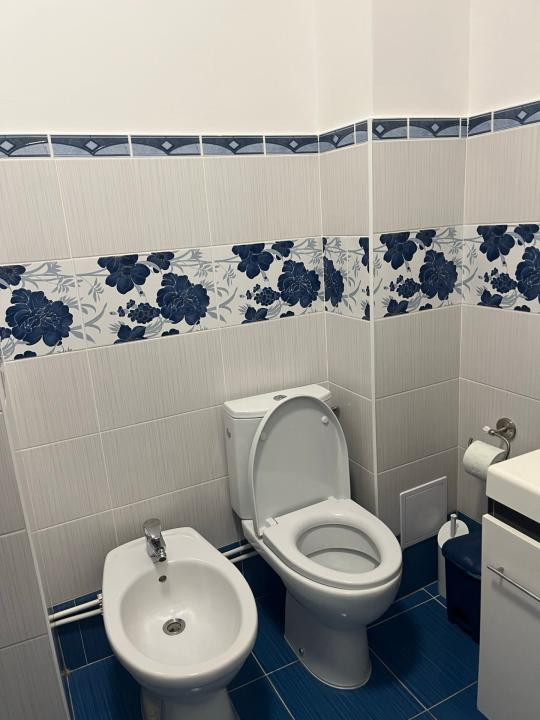 apartament cu 2 camere,etaj intermediar, zona Muzeul Apei