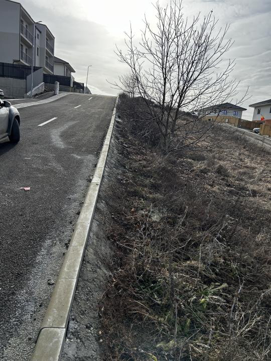 Teren cu proiect de casa Chinteni 519mp front la 2 strazi 