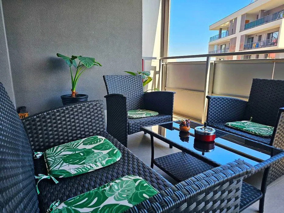 Apartament doua camere, Buna Ziua