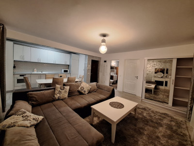 Apartament Pet Friendly, 58 mp, balcon, zona Razoare