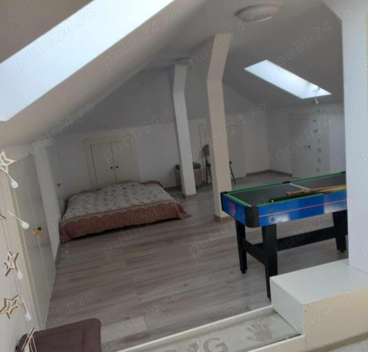 Duplex mobilat 5 camere plus mansarda, 150 mp, 4 parcari, Zona Edgar Quinet