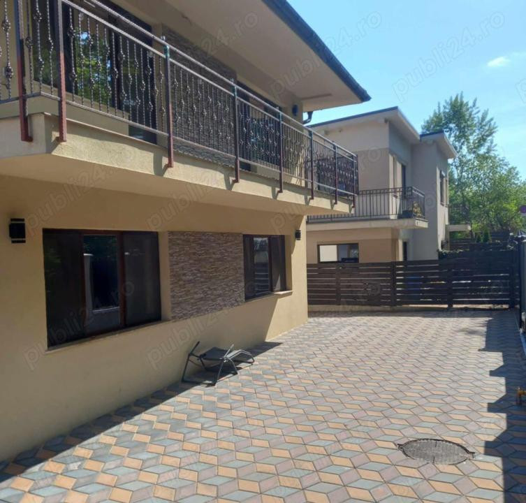 Duplex mobilat 5 camere plus mansarda, 150 mp, 4 parcari, Zona Edgar Quinet