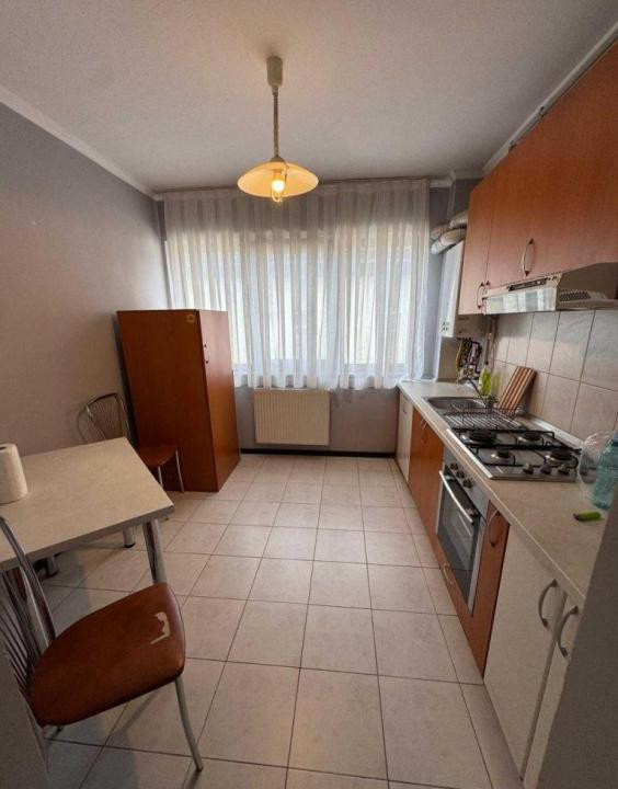 Apartament 2 camere decomandate, 73mp, parcare, zona Constantin Notarra
