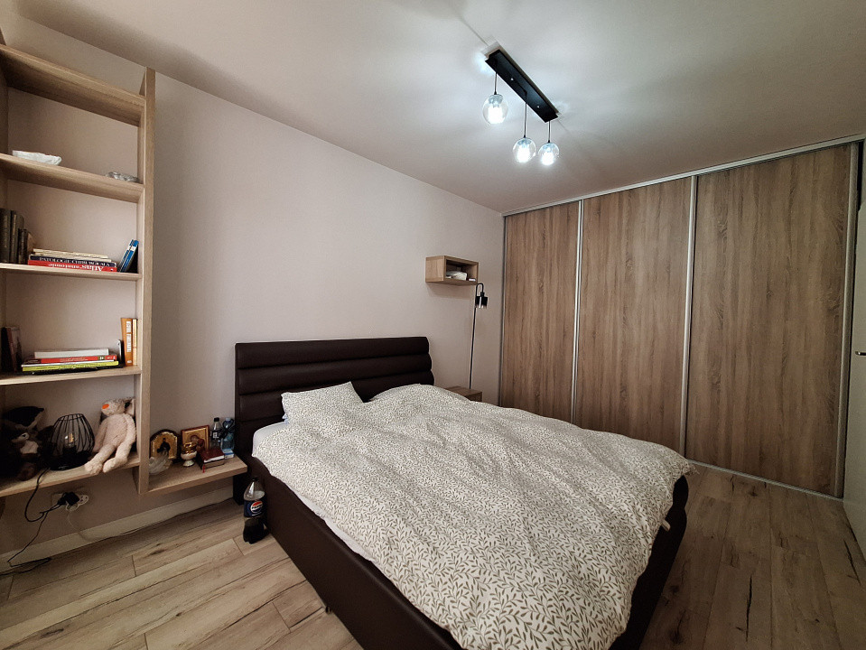 Apartament cu 2 camere, balcon, zona AMETYST