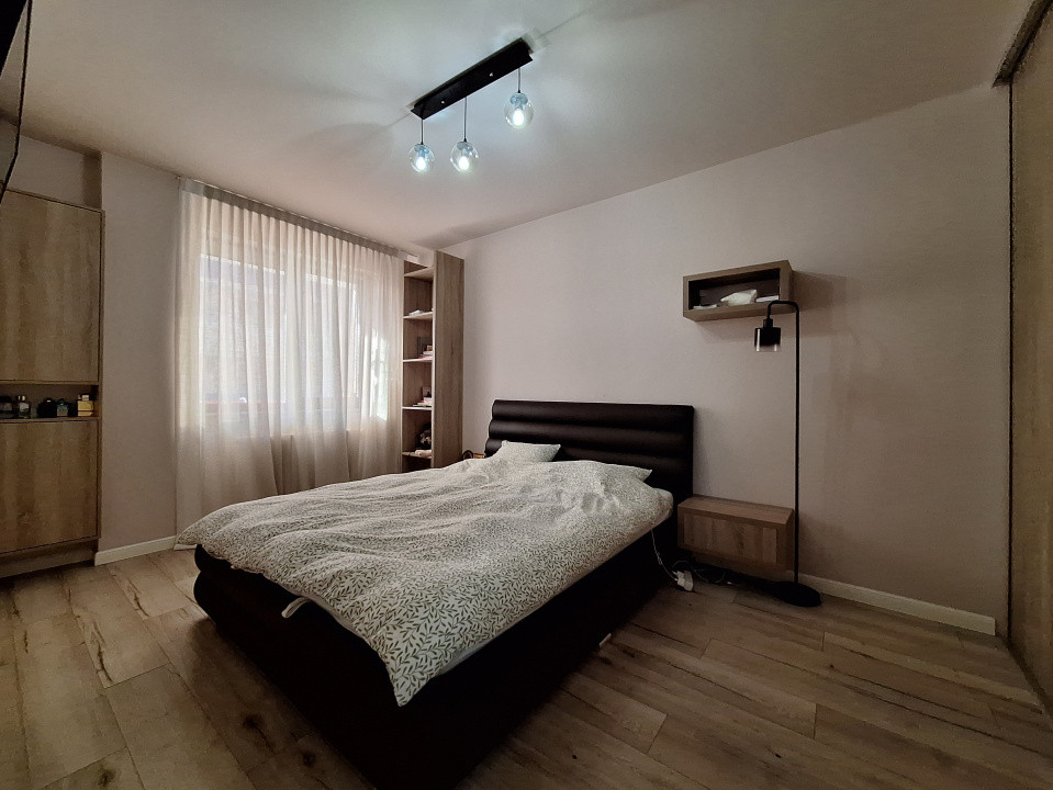 Apartament cu 2 camere, balcon, zona AMETYST
