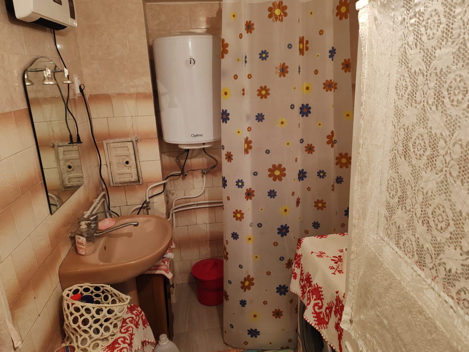 Casă individuala, 4 camere, 100mp, teren 1470mp, sat Suceagu