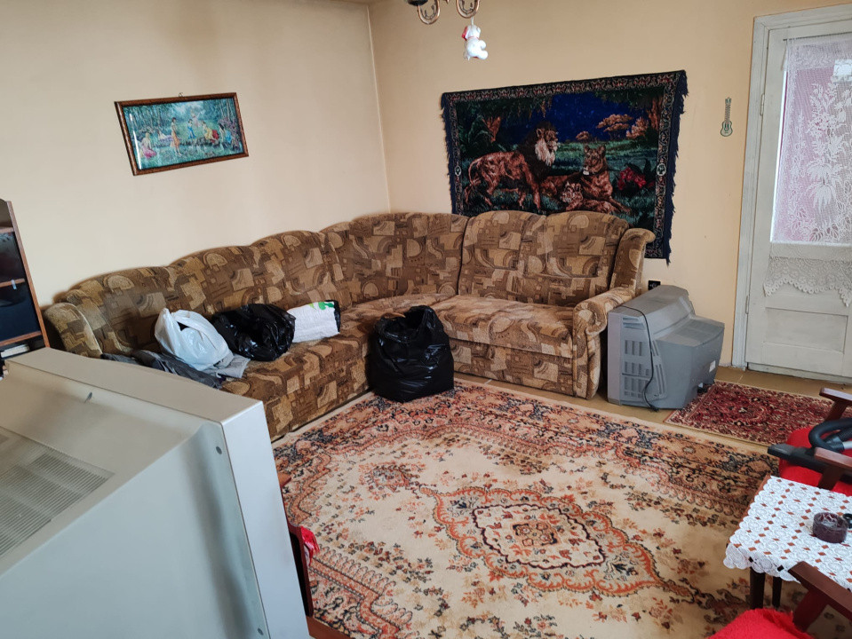 Casă individuala, 4 camere, 100mp, teren 1470mp, sat Suceagu