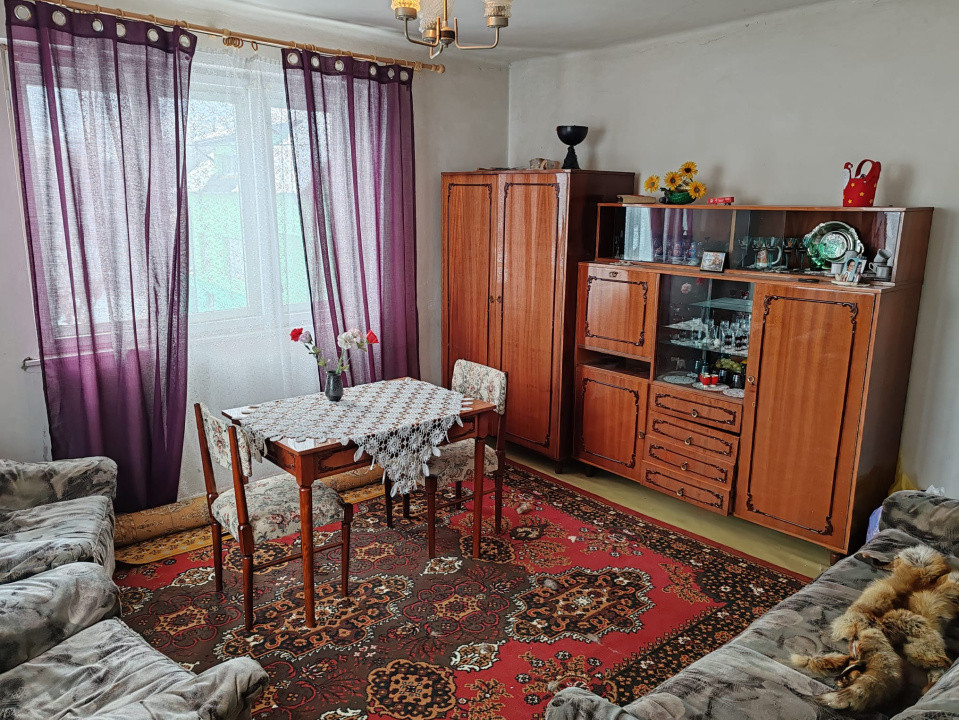 Casă individuala, 4 camere, 100mp, teren 1470mp, sat Suceagu