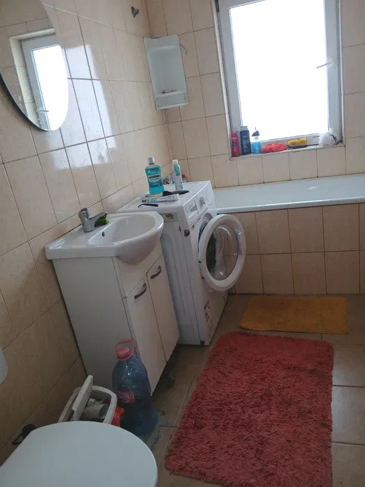 Apartament 2 camere, 42mp, balcon, etaj intermediar, zona Baciu