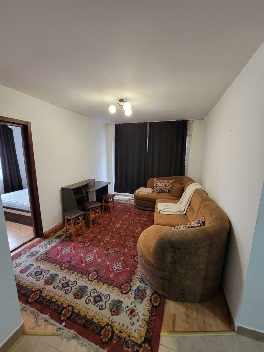 Apartament 2 camere, 42mp, balcon, etaj intermediar, zona Baciu