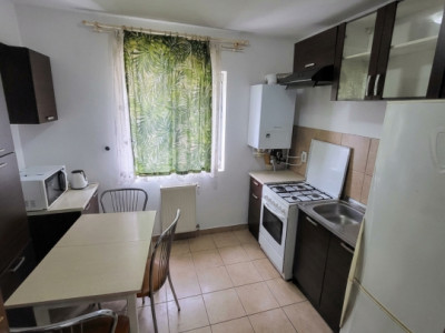 Apartament 2 camere, 42mp, balcon, etaj intermediar, zona Baciu