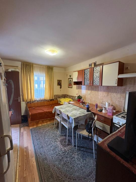 Apartament cu o camera, 30mp, zona Strazii Sobarilor.