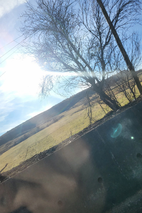 Teren intravilan, 5100 mp, toate utilitatile trase la parcela, Mera