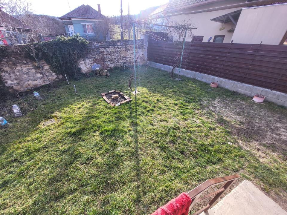 Casa individuala, 150 mp + teren 240 mp, zona Suceagu