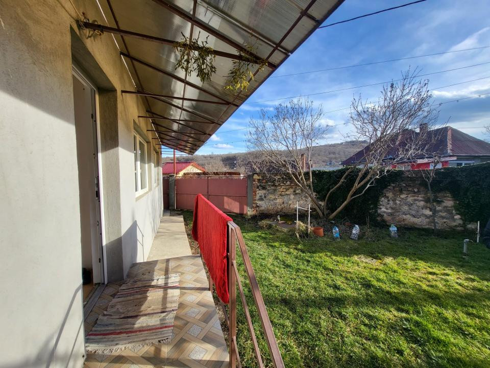 Casa individuala, 150 mp + teren 240 mp, zona Suceagu