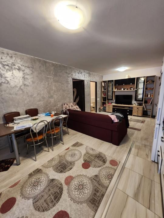 Apartament cu 2 camere, 46 mp, bloc nou, zona Eroilor