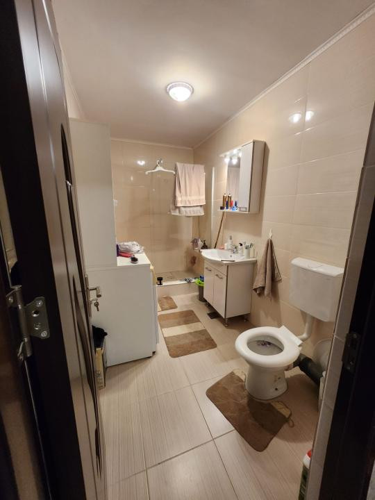 Apartament cu 2 camere, 46 mp, bloc nou, zona Eroilor