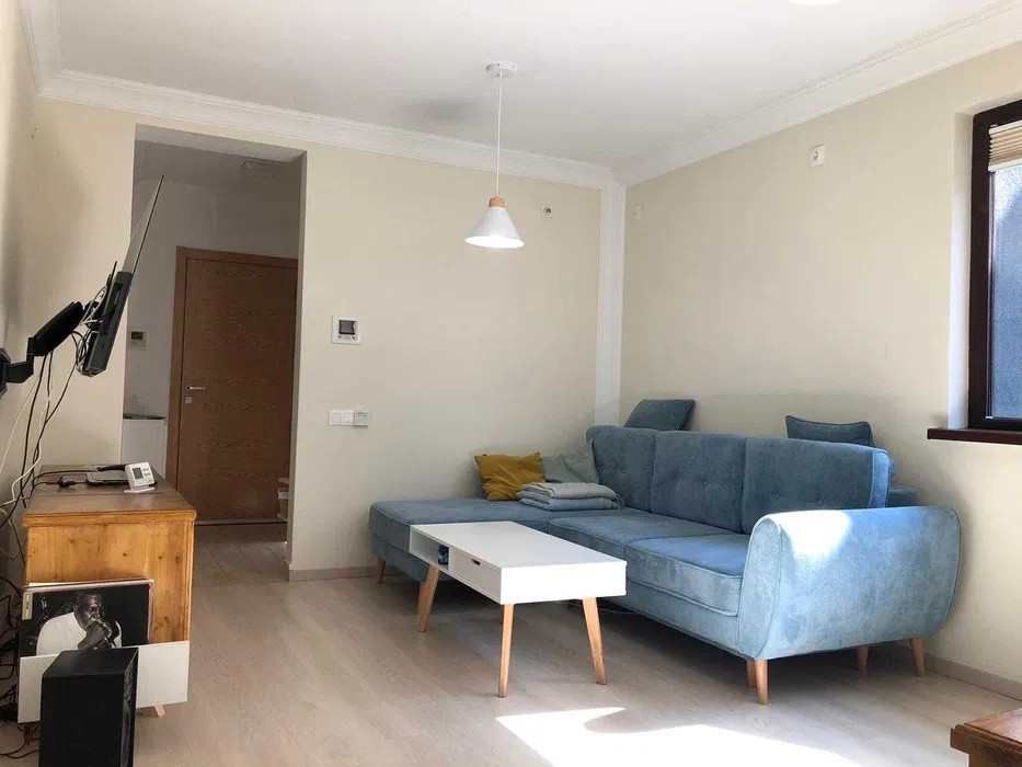 Apartament modern 3 camere, parcare inclusa si terasa