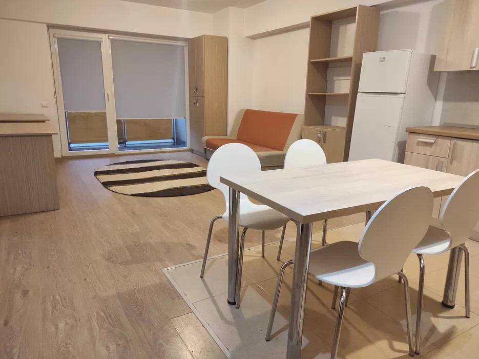 Apartament 2 camere, 44mp, etaj intermediar, parcare, zona Iulius Mall