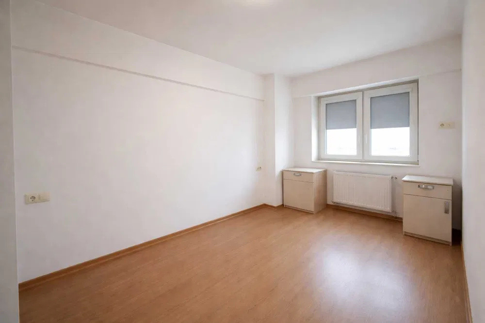 Apartament 2 camere, 44mp, etaj intermediar, parcare, zona Iulius Mall
