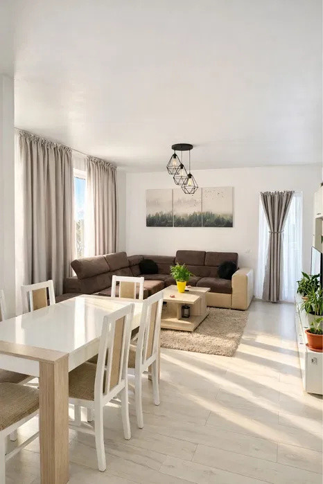 Apartament  2 camere, 51mp, 3 balcoane, parcare, boxa, zona Omnia Residence