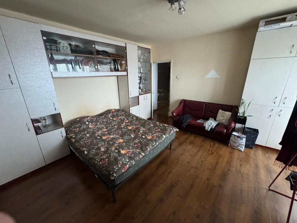 Apartament 2 camere decomandate, zona Iulius Mall 