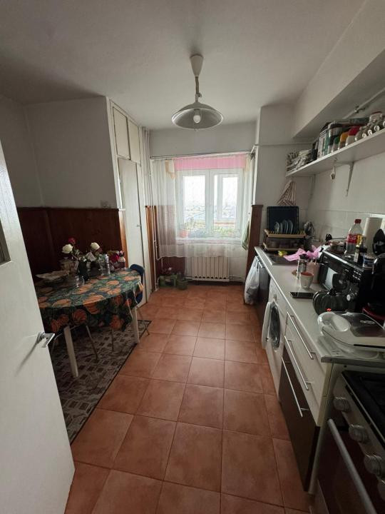 Apartament 2 camere decomandate, zona Iulius Mall 