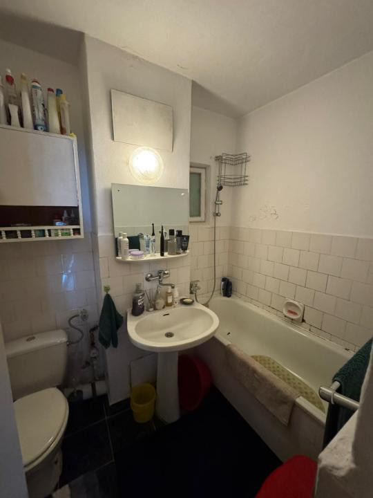 Apartament 2 camere decomandate, zona Iulius Mall 