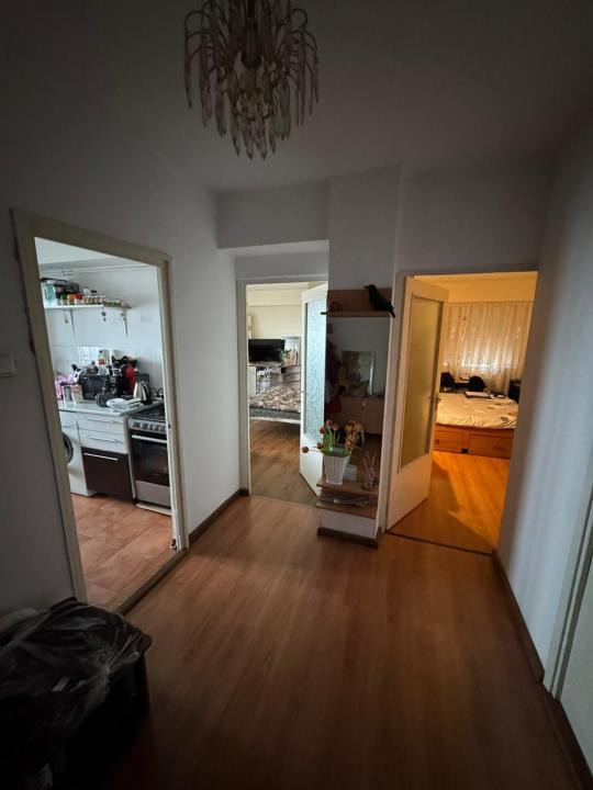 Apartament 2 camere decomandate, zona Iulius Mall 