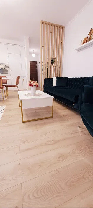 Apartament modern cu 3 camere, balcon, zona DENNVER