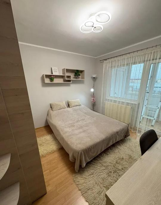 Apartament cu 3 camere, loc de parcare, 2 balcoane, zona Intre Lacuri