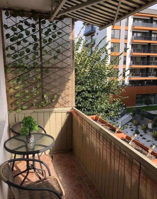Apartament cu 3 camere, loc de parcare, 2 balcoane, zona Intre Lacuri