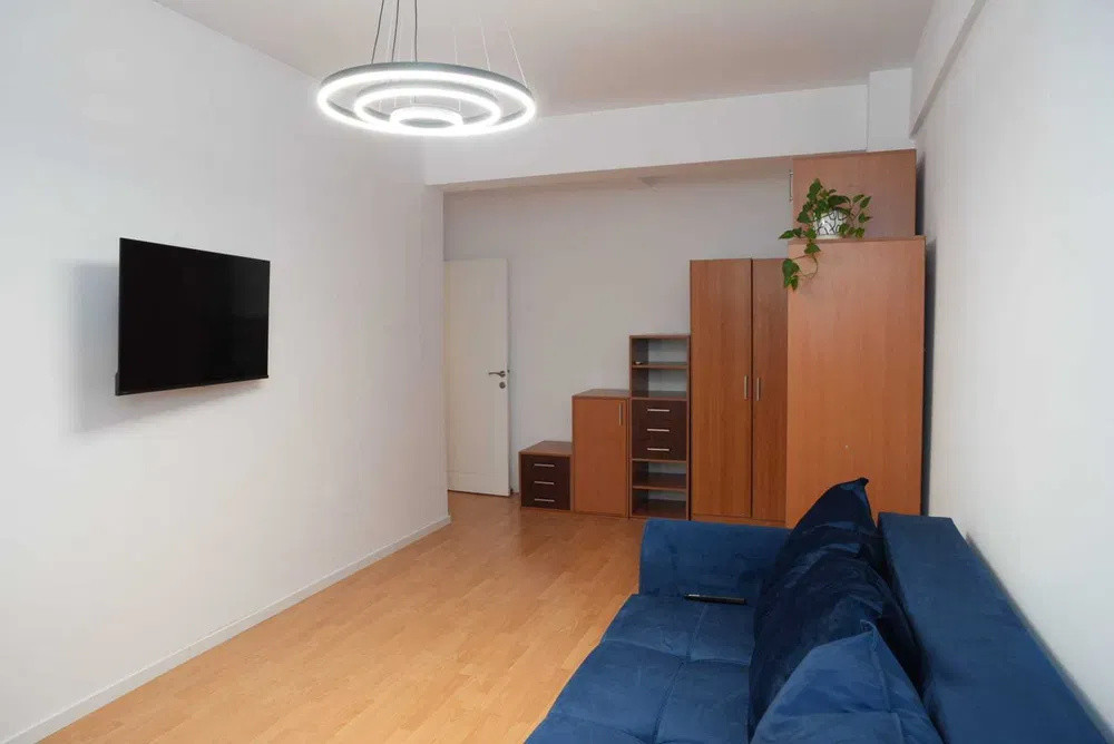 Apartament 2 camere, decomandat, zona Dorobantilor 