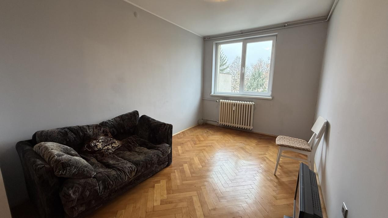 Apartament de 3 camere, la 2 minute de Platinia Mall/Plopilor