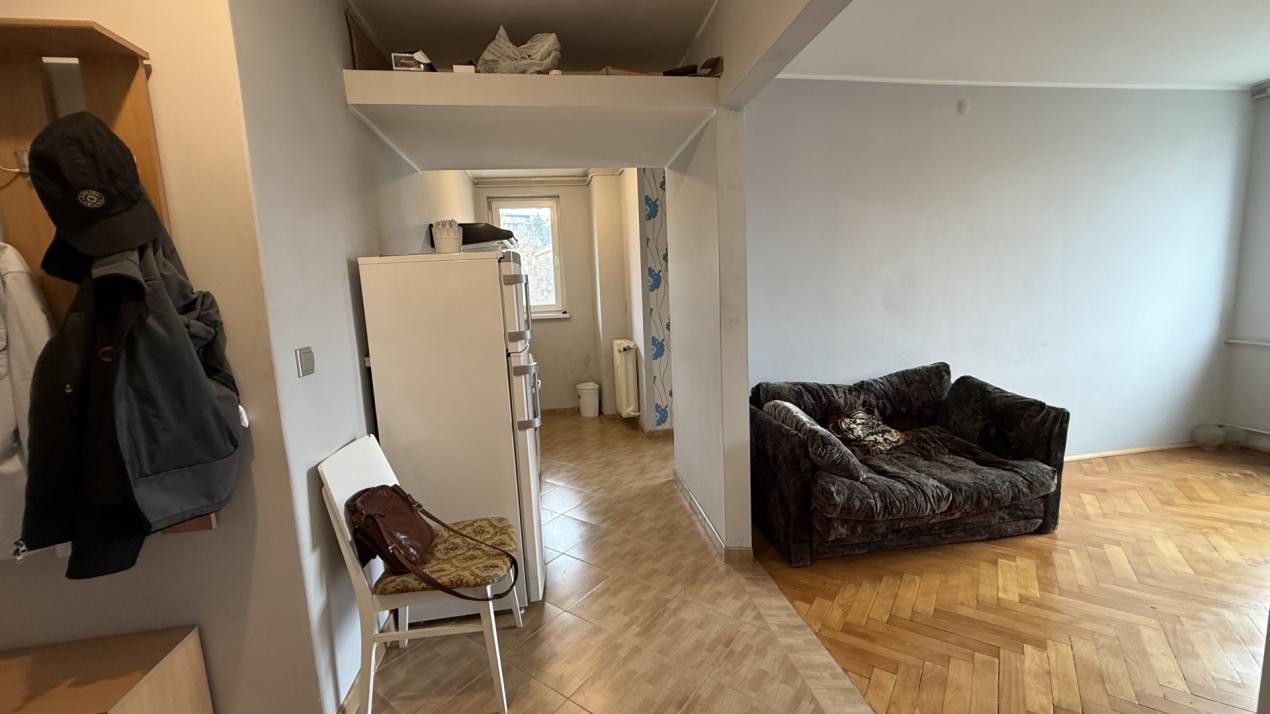 Apartament de 3 camere, la 2 minute de Platinia Mall/Plopilor