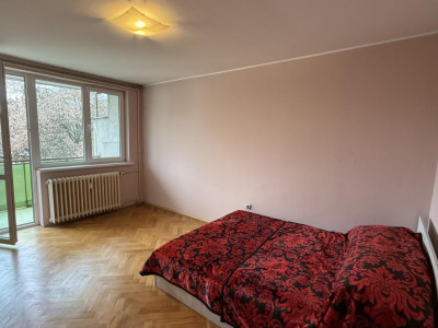 Apartament de 3 camere, la 2 minute de Platinia Mall/Plopilor