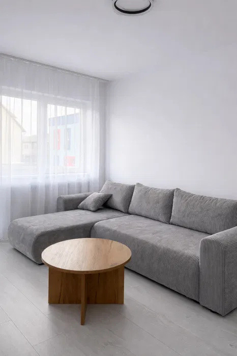 Apartament la prima inchiriere, parcare, zona Terra