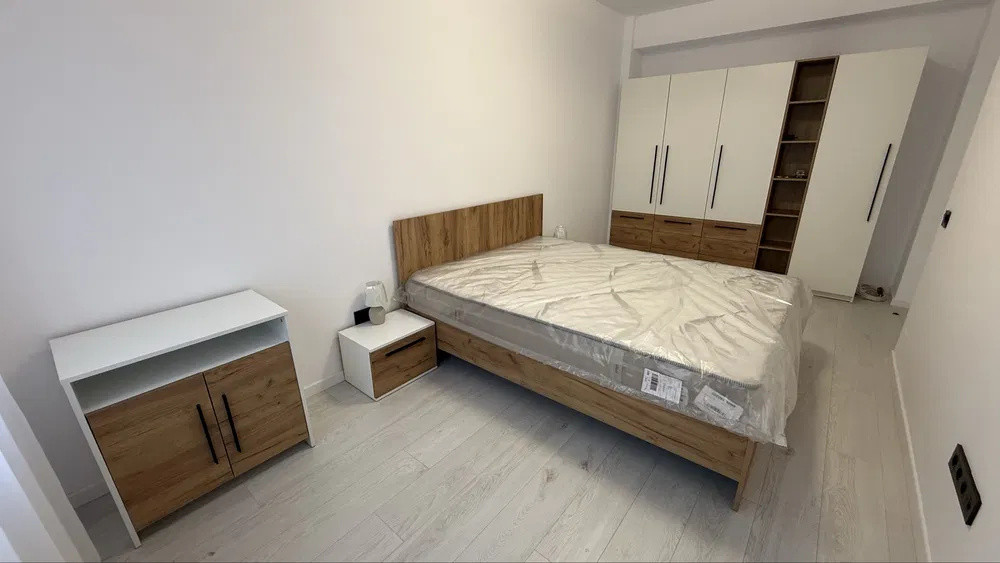 Apartament la prima inchiriere, parcare, zona Terra