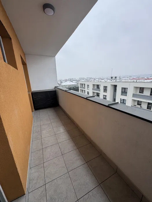 Apartament cu 3 camere, 59 mp, 2 parcari, zona Eroilor