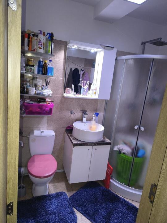 Apartament cu 2 camere, 46 mp, parcare, zona Cetatii